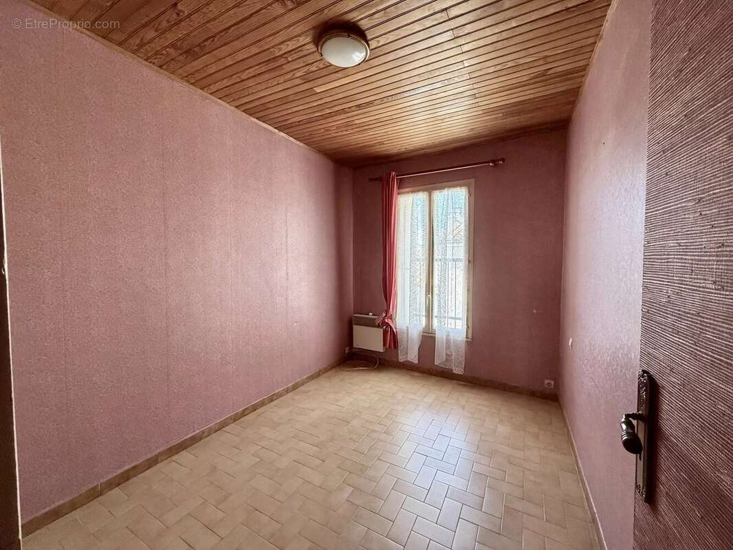 Maison à ROQUEFORT-DES-CORBIERES