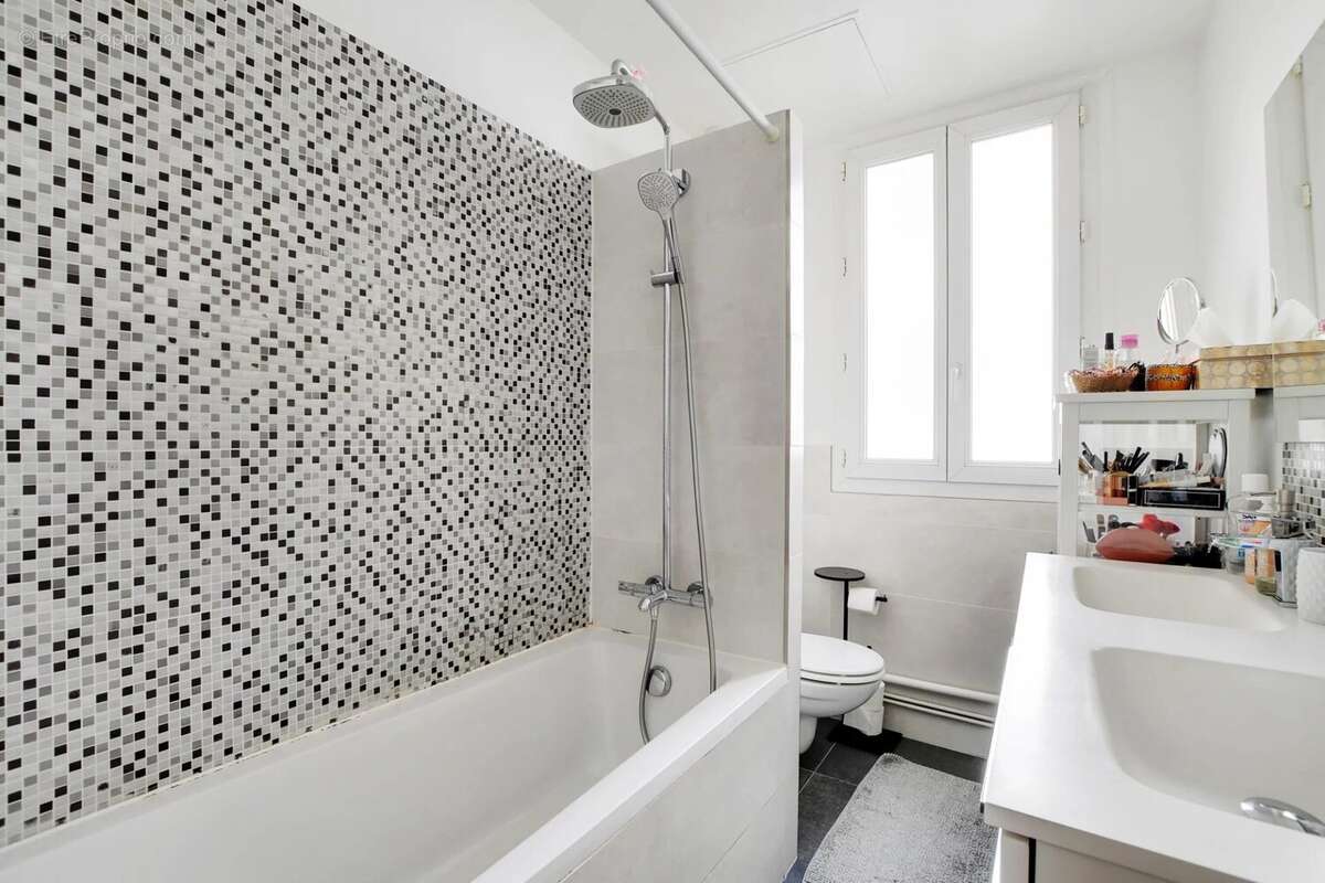 Appartement à ISSY-LES-MOULINEAUX