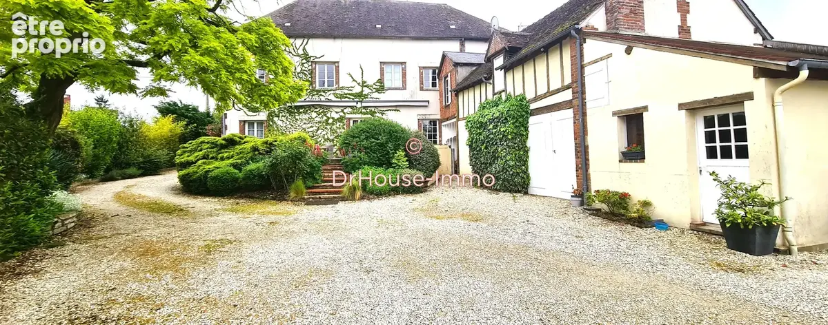Maison 9 pièces 235 m² à vendre à Chateau-Renard (45220) - photo 10