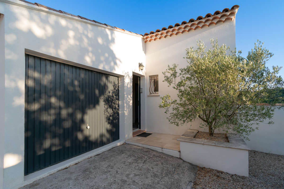 Maison de charme 6p. 4 ch. piscine, suite parentale, garage, panneaux photovoltaïques - photo 30
