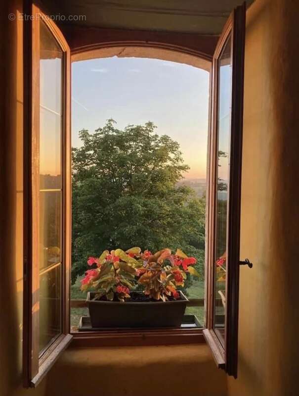 Maison à GINOUILLAC