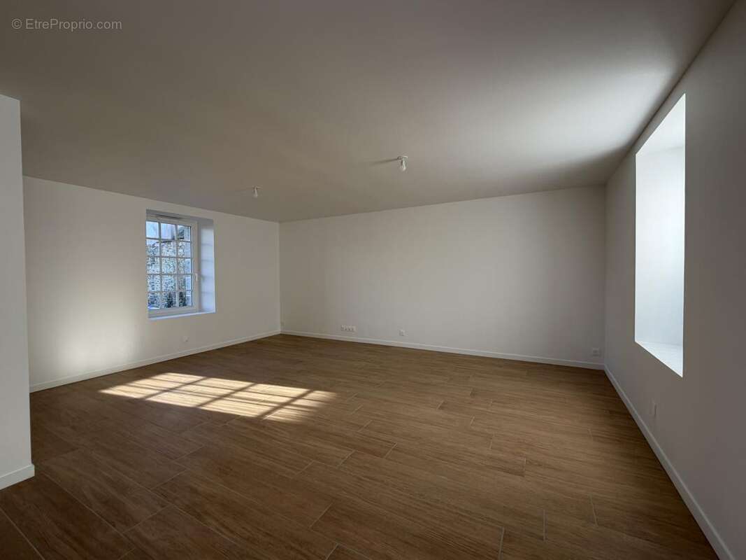 Maison 130 m² à Pleyber-Christ  - photo 5