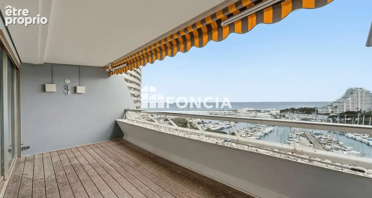 Exclusivité – 3 pièces avec vue panoramique mer et port à la Marina Baie des Anges - photo 10
