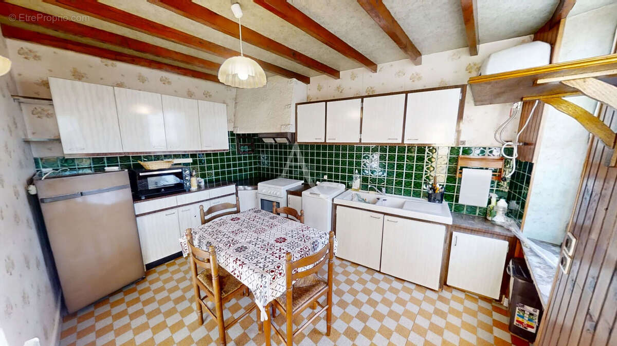 Maison à FAY-AUX-LOGES