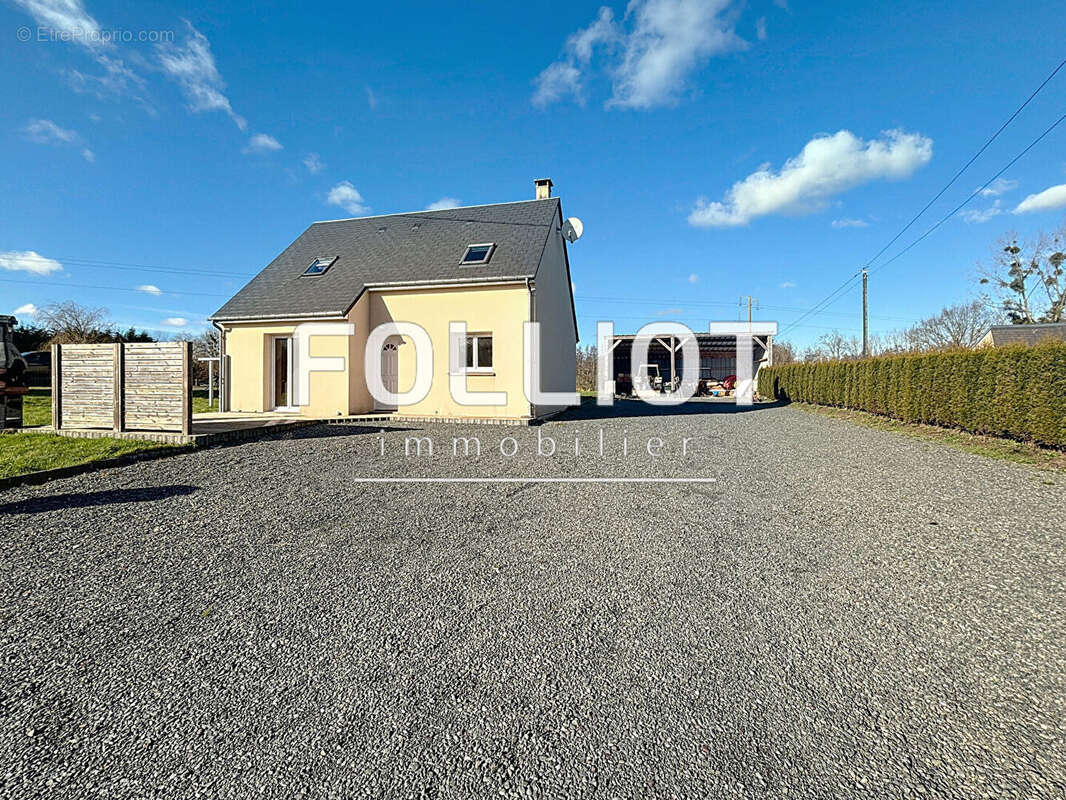 Maison à QUETTREVILLE-SUR-SIENNE