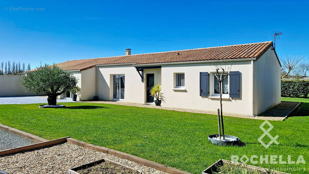 Maison à LA CROIX-COMTESSE