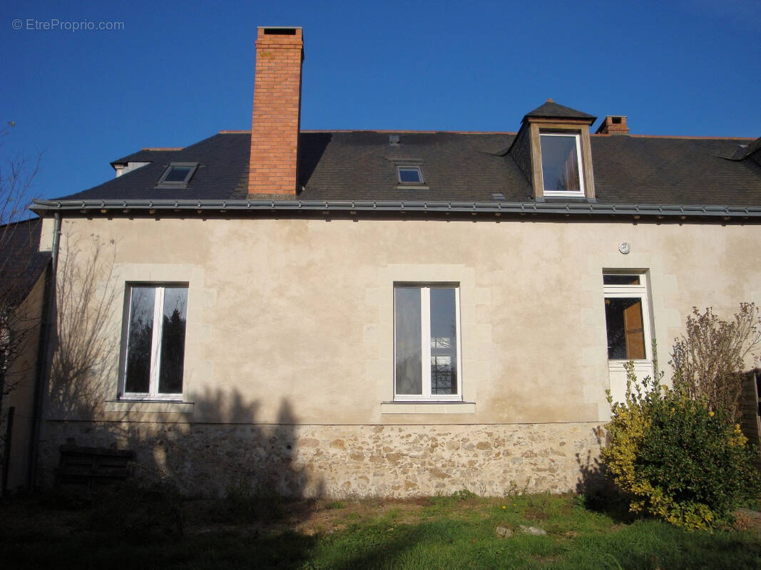 Maison à CHAUMONT-D'ANJOU