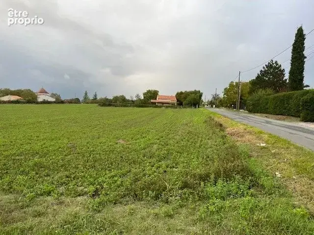 Terrain à RIBERAC