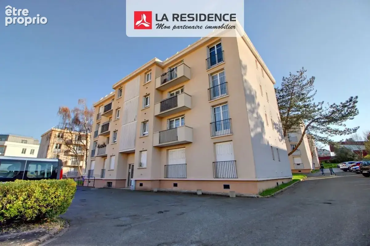 Appartement 3 pièces 63 m² à vendre à Les Clayes-Sous-Bois (78340) - photo 9