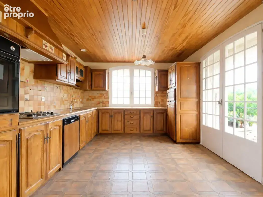 Maison 9 pièces 245 m² à vendre à Puimisson (34480) - photo 5