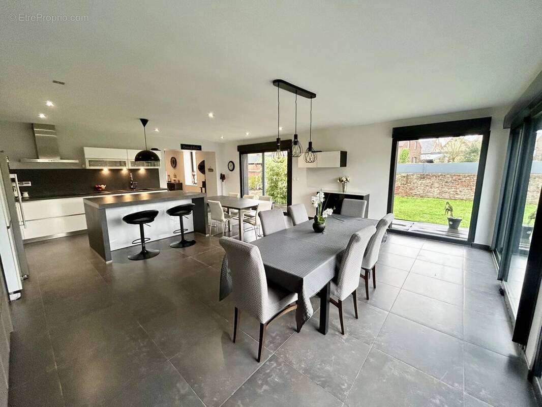 Appartement à AVESNES-LE-SEC