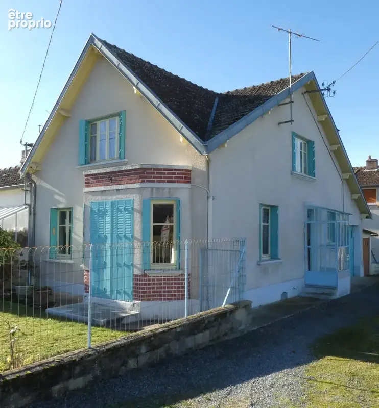 Maison à LAVAVEIX-LES-MINES