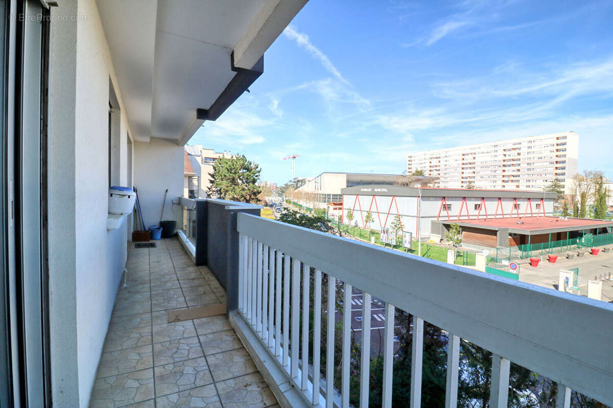 Appartement à CHEVILLY-LARUE