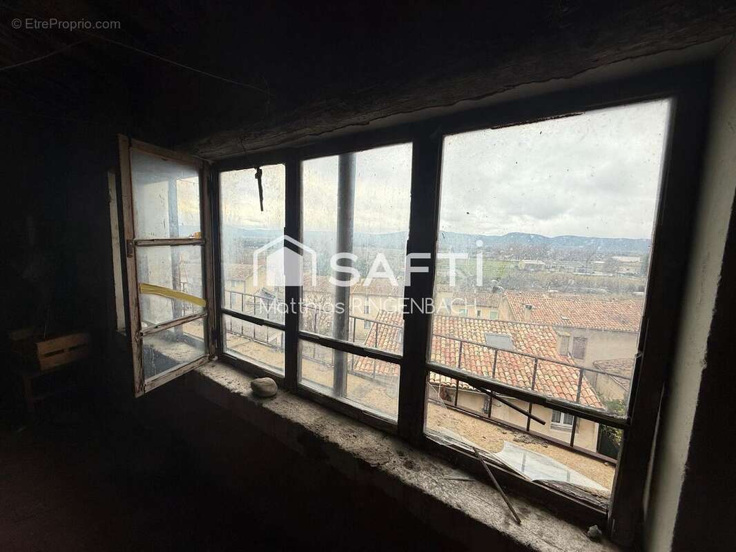 Photo 2 - Appartement à VILLELAURE