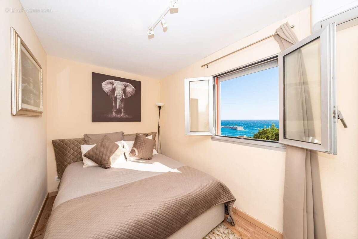 Appartement à CAP-D'AIL