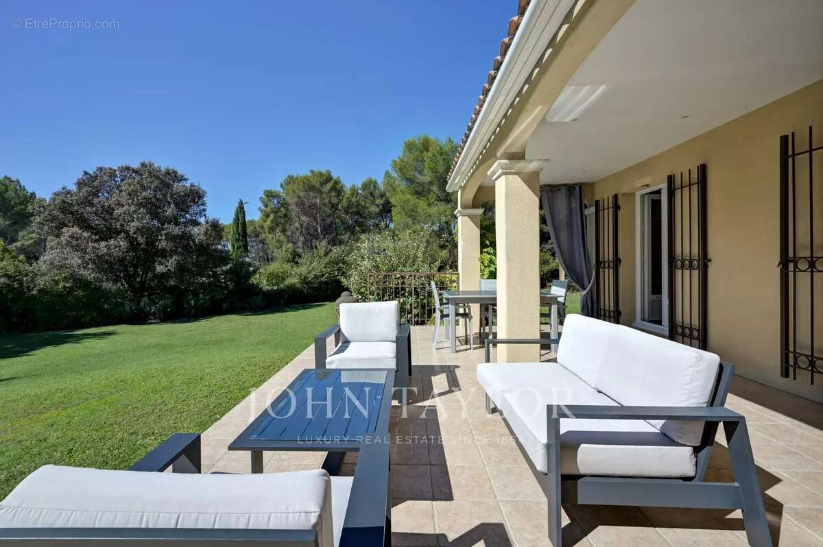 Maison à AIX-EN-PROVENCE