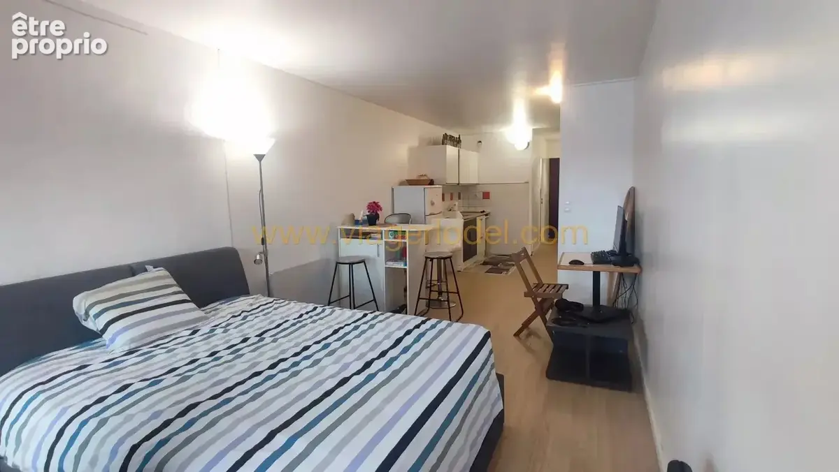 Sous offre - réf. annonce : 10 175 - viager libre - marseille (13008) - photo 2