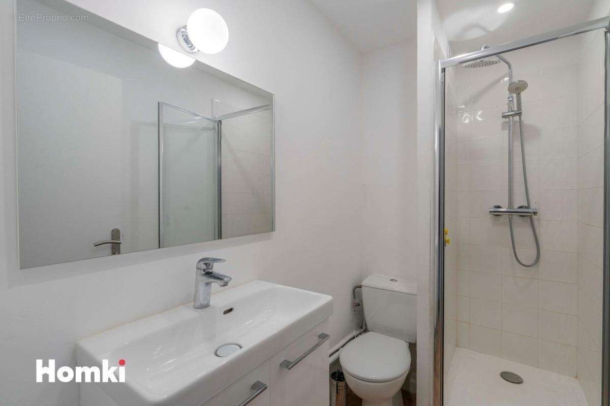 Appartement à MARSEILLE-8E