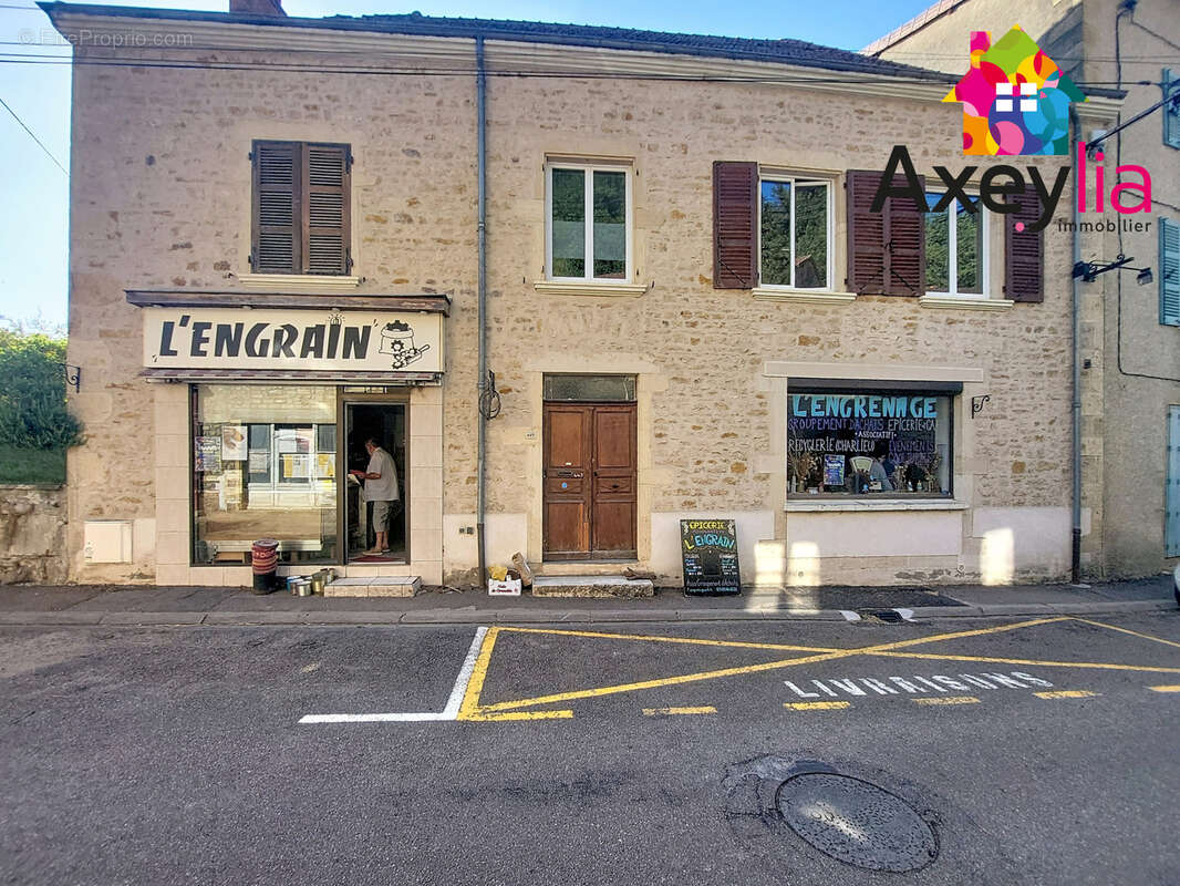 A vendre- chateauneuf- immeuble appartement t4 / locaux commerciaux - - photo 9