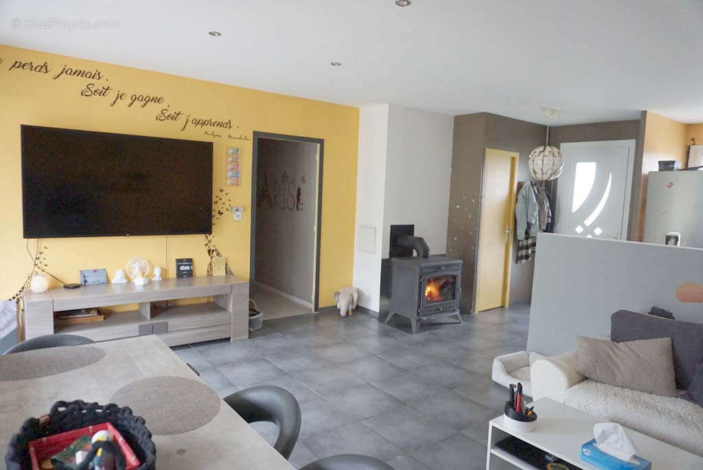 Maison à PARAY-LE-MONIAL