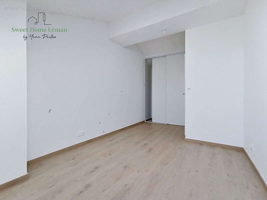 Appartement à BRENTHONNE