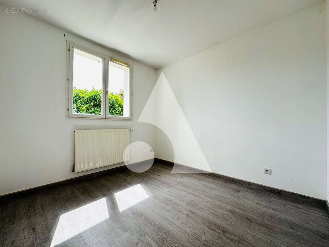 Maison à GONDREVILLE