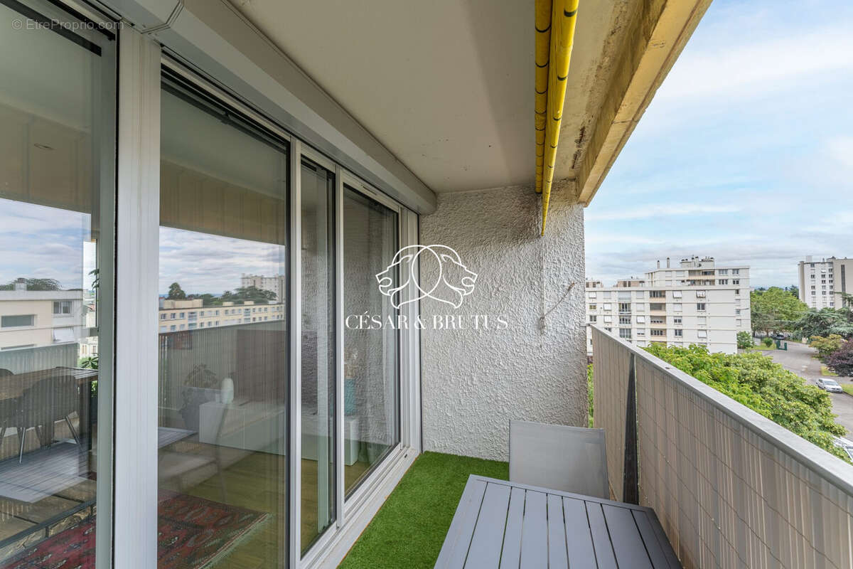 Appartement 62 m² à Caluire-Et-Cuire  - photo 3