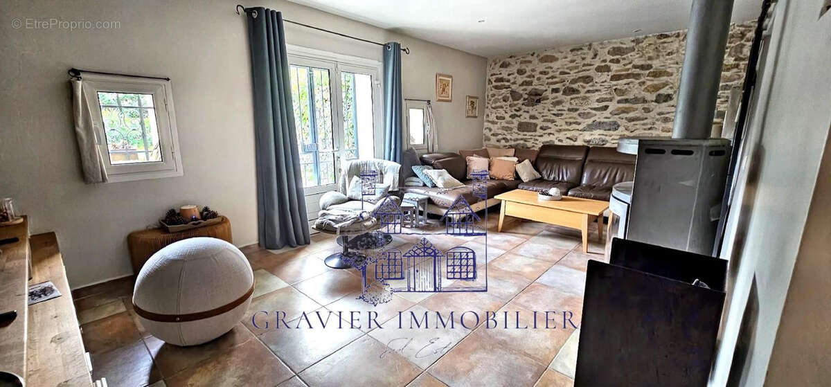 Maison à LA CADIERE-D&#039;AZUR