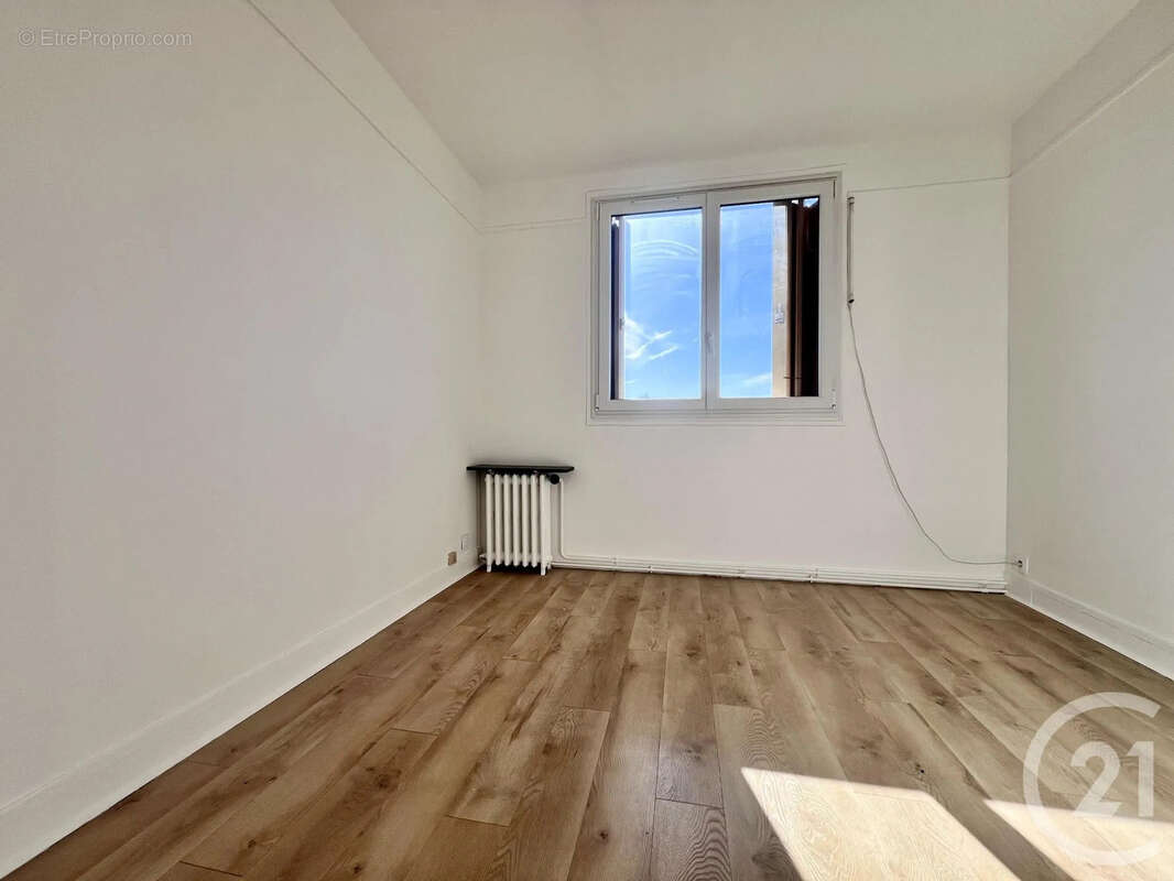 Appartement à FONTAINEBLEAU