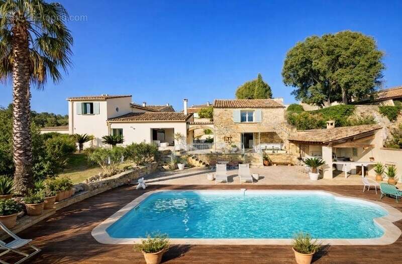 Maison à AIGUES-VIVES