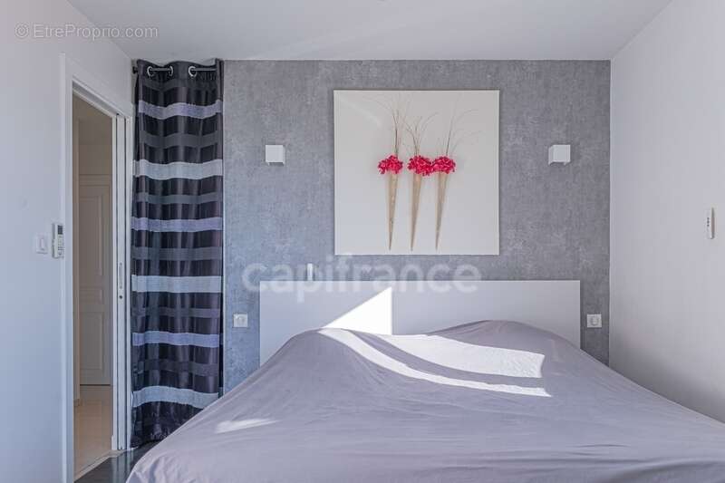 Maison à SAINT-LAURENT-DU-VAR