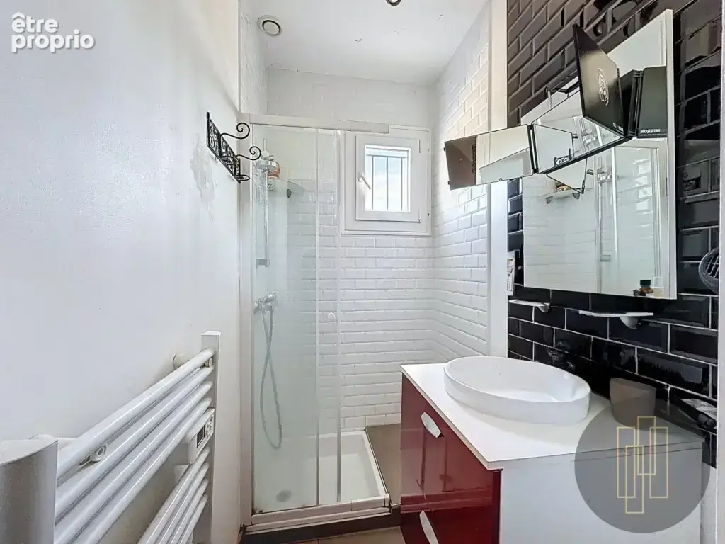 Dommartin La Chicotière - Maison avec vue, piscine et 2 500 m² de terrain - photo 12