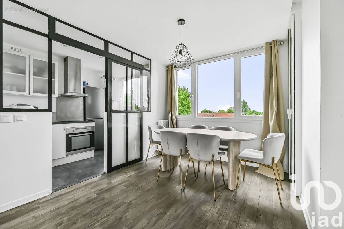 Photo 1 - Appartement à LE RAINCY