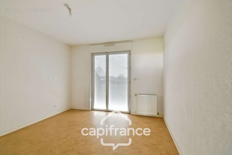 Maison à vendre 3 pièces LE CHATELET (18) - photo 11
