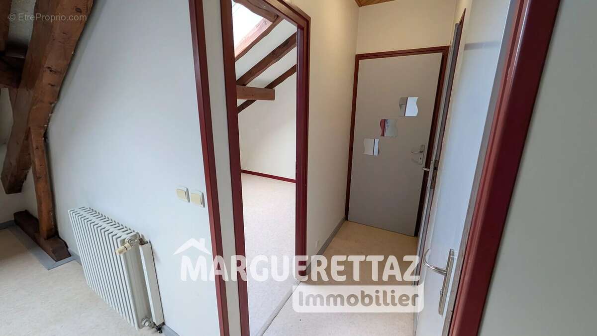 Appartement à SAINT-JEOIRE