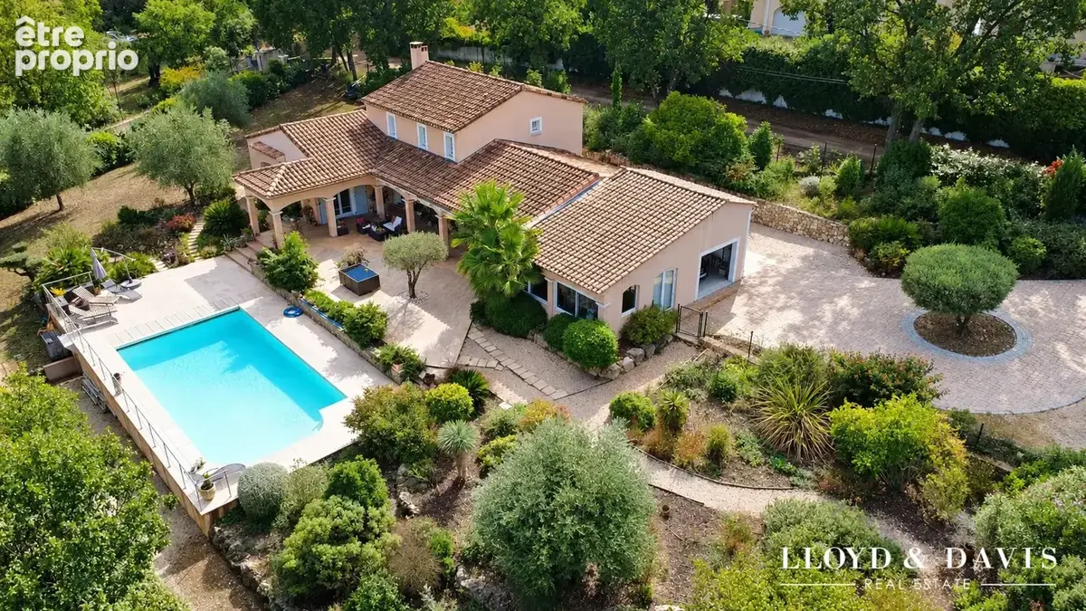 Maison à FAYENCE