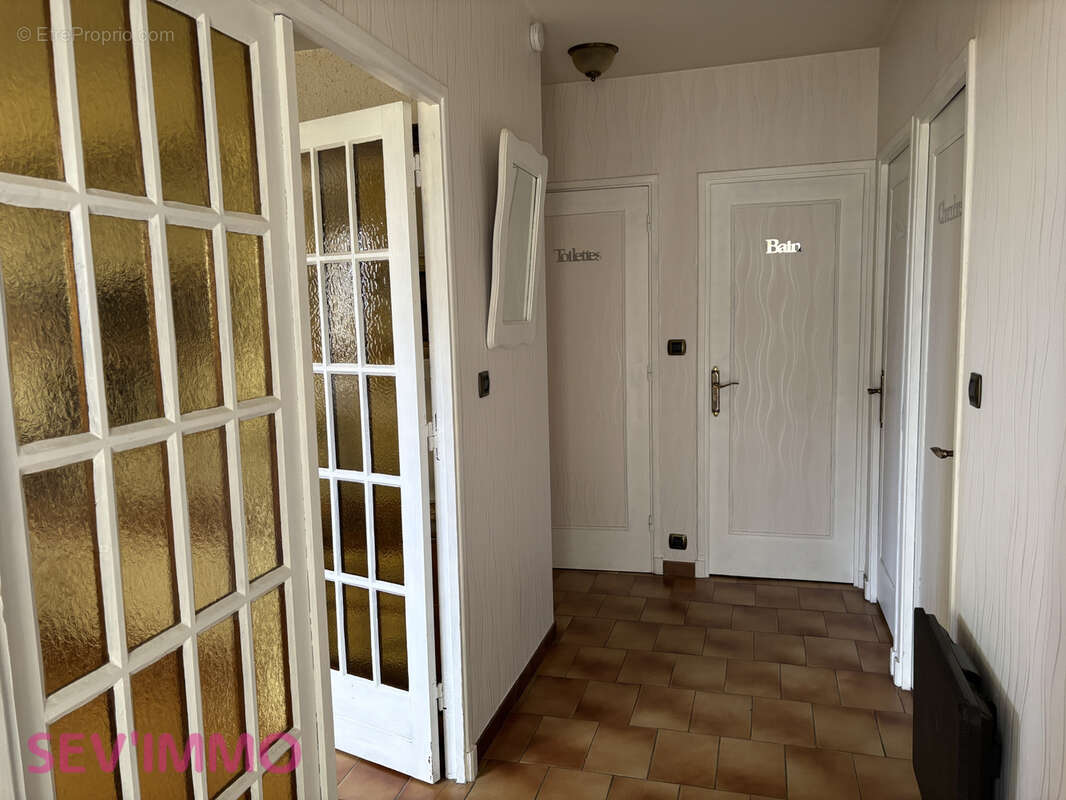 Maison 87 m² à Crechy  - photo 12
