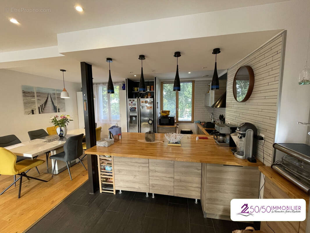 Maison à PLOUEZOC&#039;H