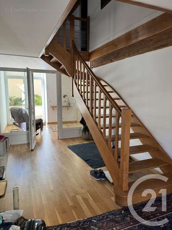 Maison à COSNE-COURS-SUR-LOIRE