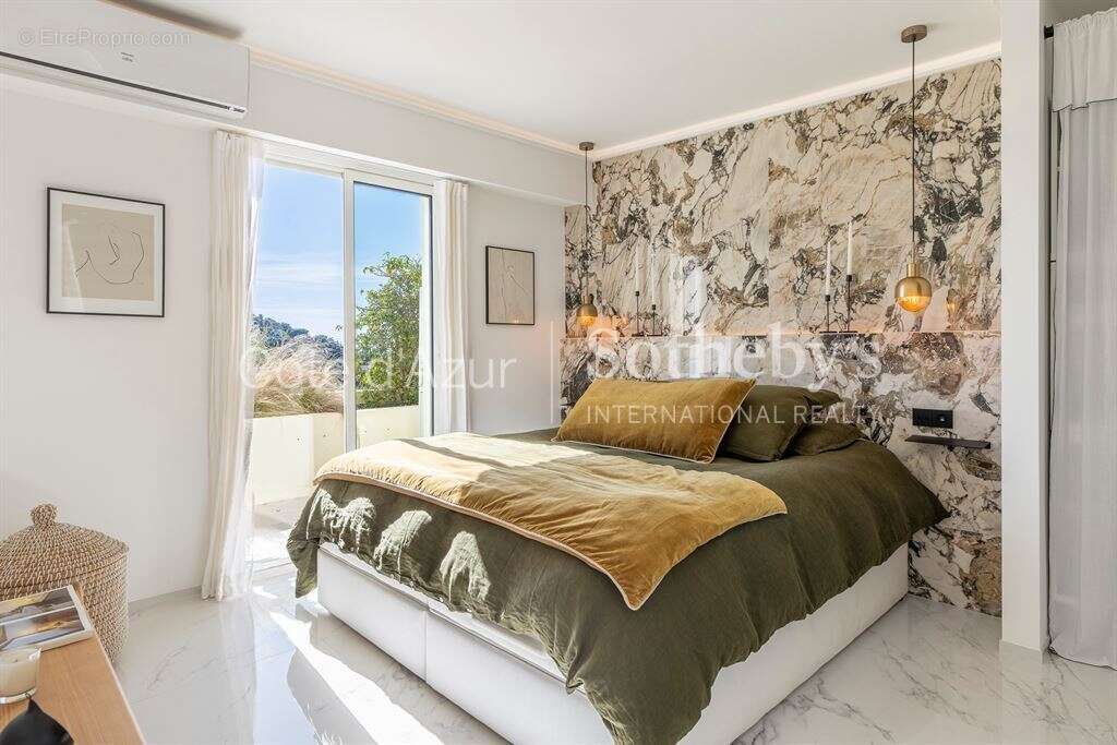 Appartement à VILLEFRANCHE-SUR-MER