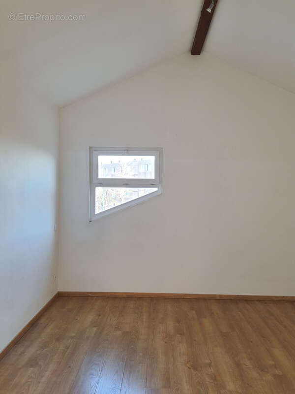 Maison à SAINT-GERMAIN-LAVAL