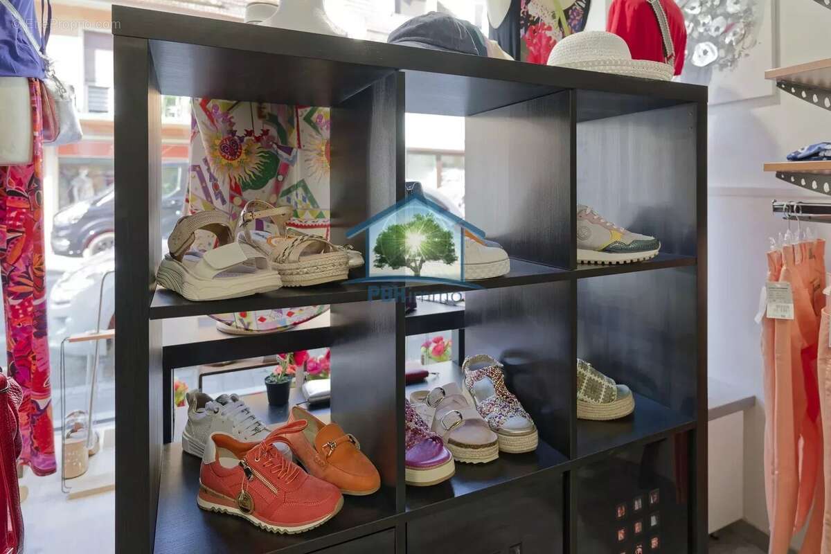 Commerce à NIEDERBRONN-LES-BAINS