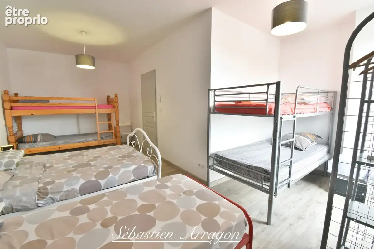 Villeneuve-sur-lot – belle maison familiale rénovée avec piscine, jardin et aucun travaux à prévoir - photo 22