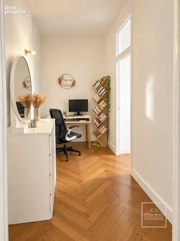 Lyon 6, 77m², cave & parking - photo 5