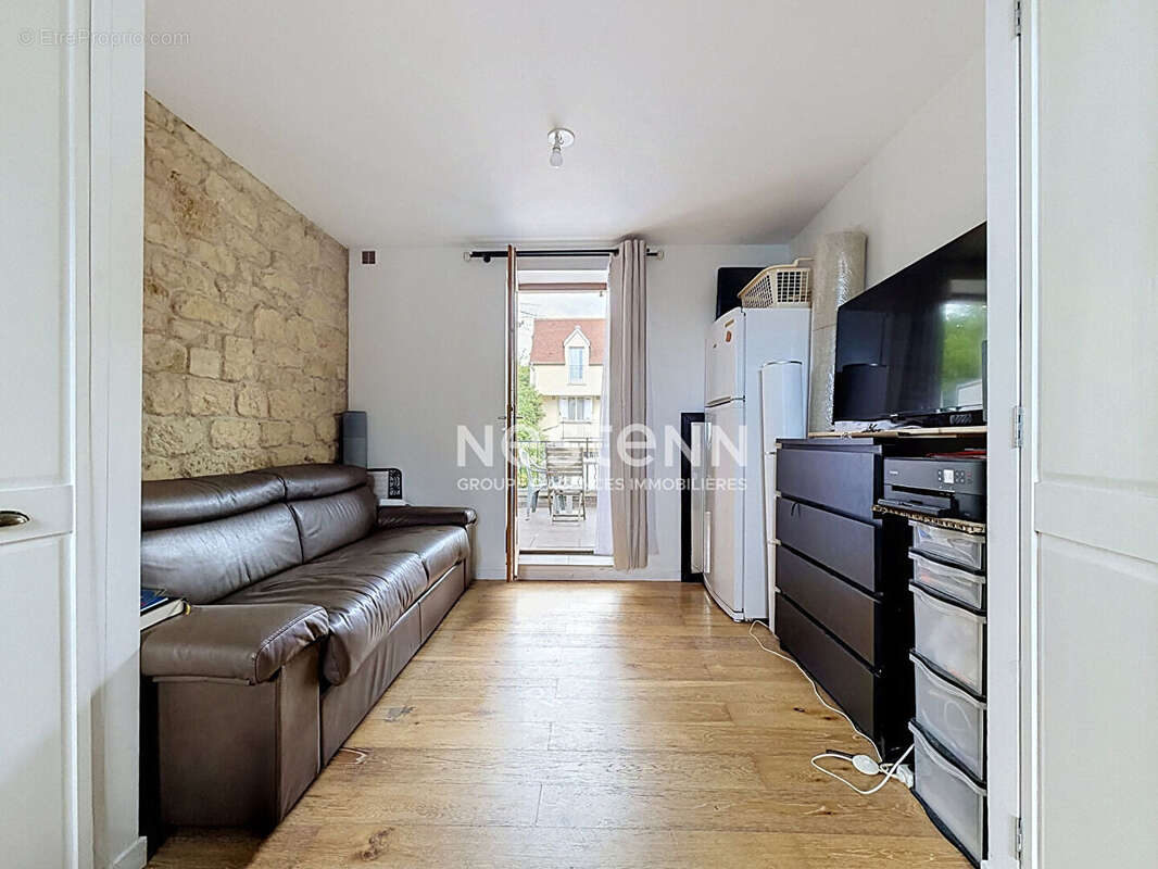 Appartement à CHAMPAGNE-SUR-OISE
