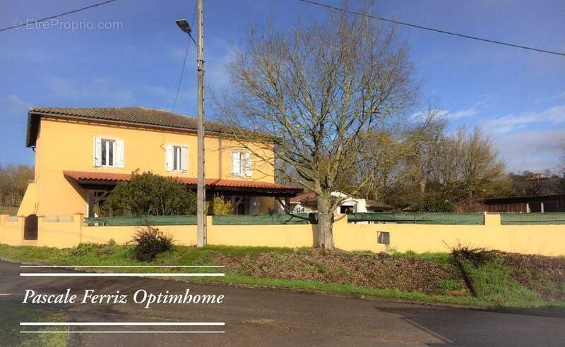 Maison à FRANCON