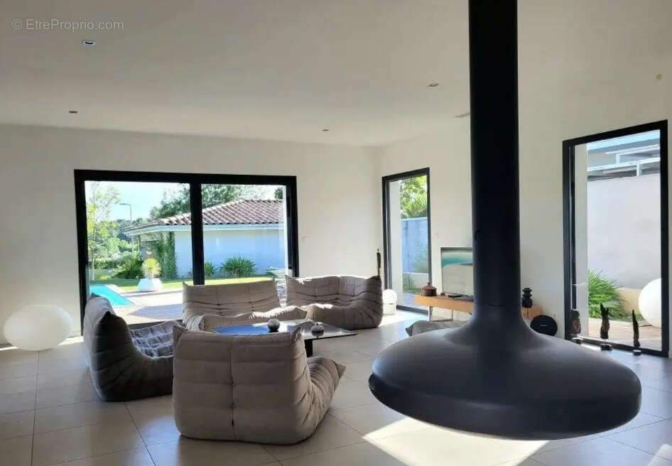 villa saint jean de vedas 165 m² avec vue et sans vis à vis - photo 4