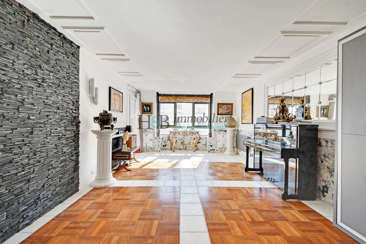 Appartement à MAISONS-ALFORT