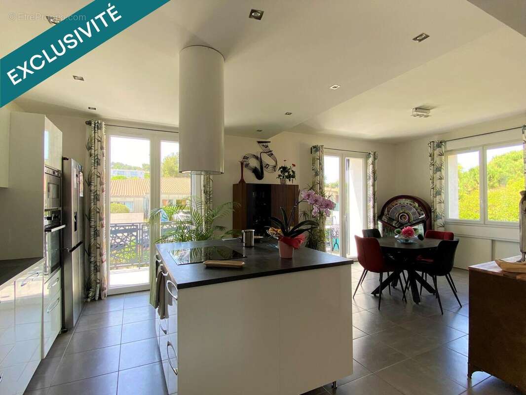 Photo 2 - Appartement à LE PRADET