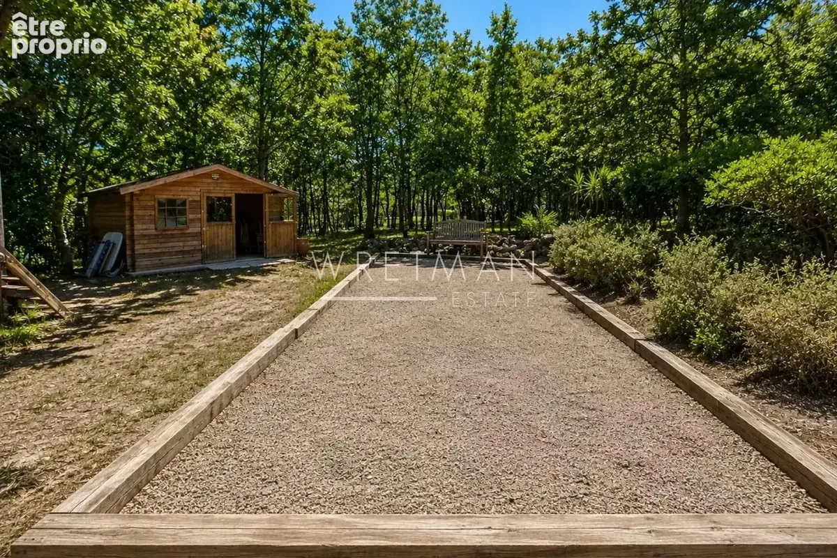 Belle villa rénovée de 250 m² avec piscine - Saint-Paul-en-Forêt - photo 17